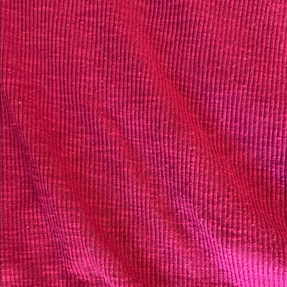 Women's Burgundy Sleeveless Top - Picture 5 of 10